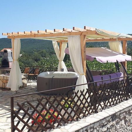 Luminaria Solis Vacation Home Rogoznica  Esterno foto