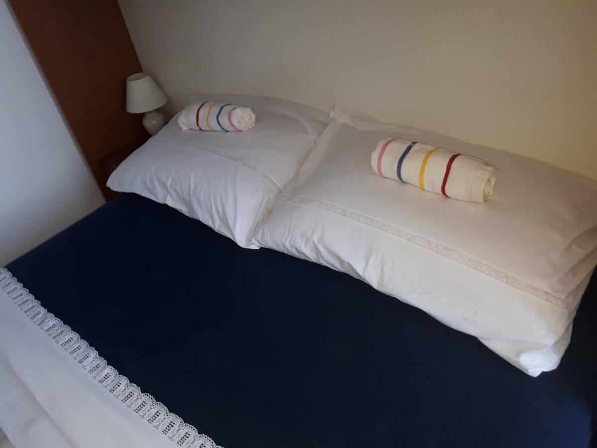 Luminaria Solis Vacation Home Rogoznica  Esterno foto