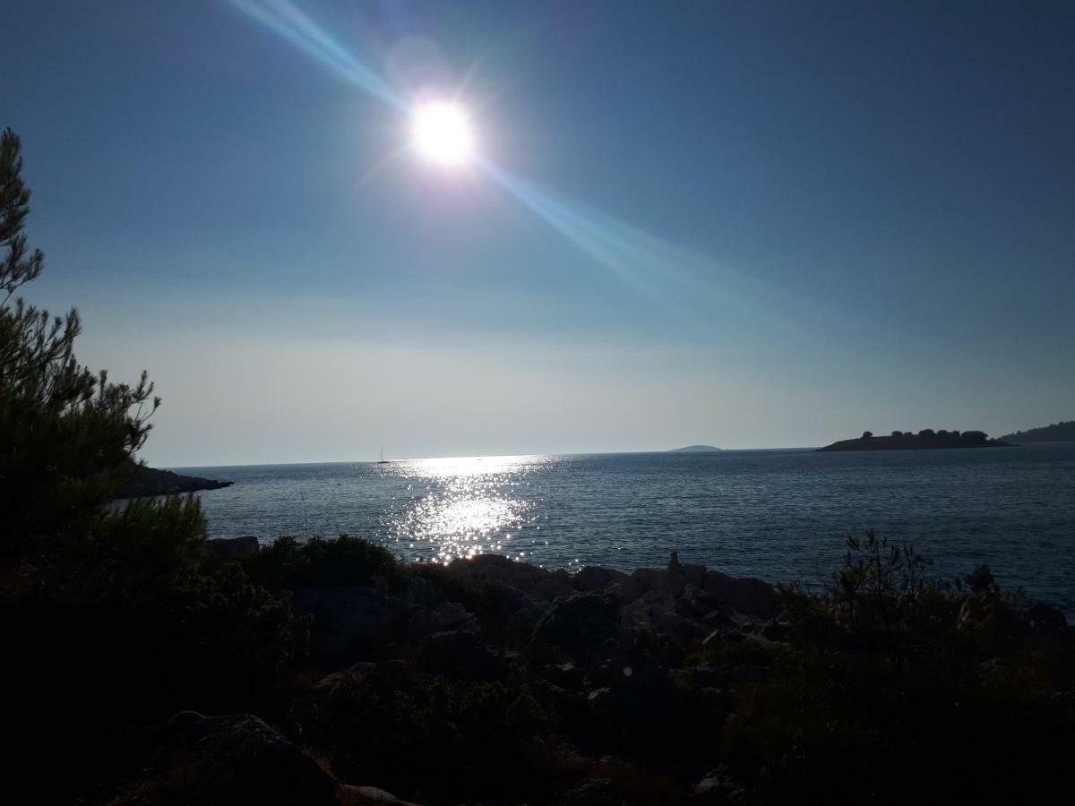 Luminaria Solis Vacation Home Rogoznica  Esterno foto
